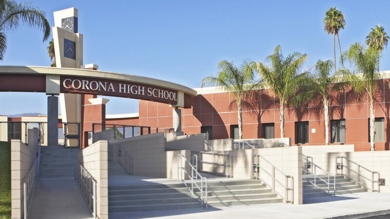 Front entrance of Corona High School in Corona, California. Image credit: Corona High School / coronahs.cnusd.k12.ca.us.