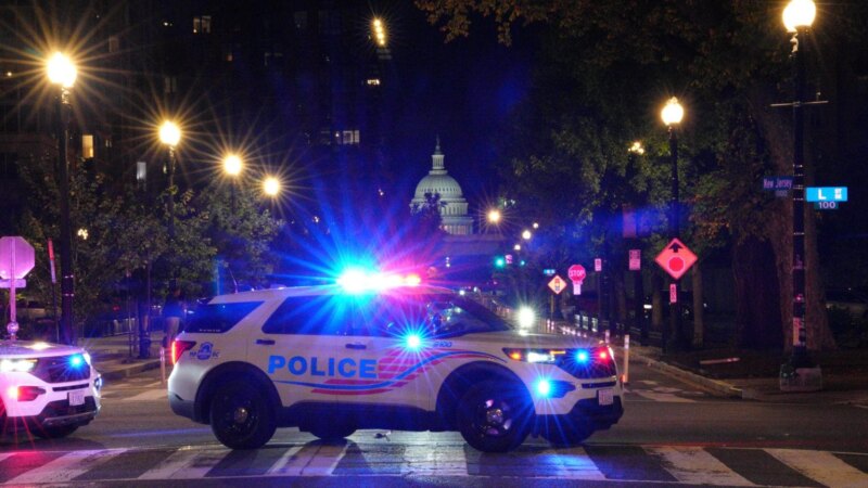 Police and National Guard personnel in Washington, D.C. Jerrell Lamont Jackson, 41, was charged with federal gun crimes for shooting at a National Guardsman. (Photo: Washington Broadsheet)