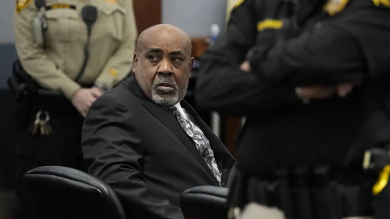 Duane 'Keffe D' Davis seated in a Las Vegas courtroom flanked by deputies