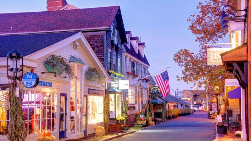 Newport, Rhode Island - 1985 Hillary Hellewell murder cold case solved