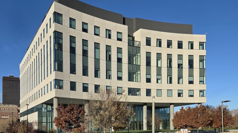 The federal courthouse in Des Moines, Iowa, home to the U.S. District Court for the Southern District of Iowa. Photo via Wikimedia Commons
